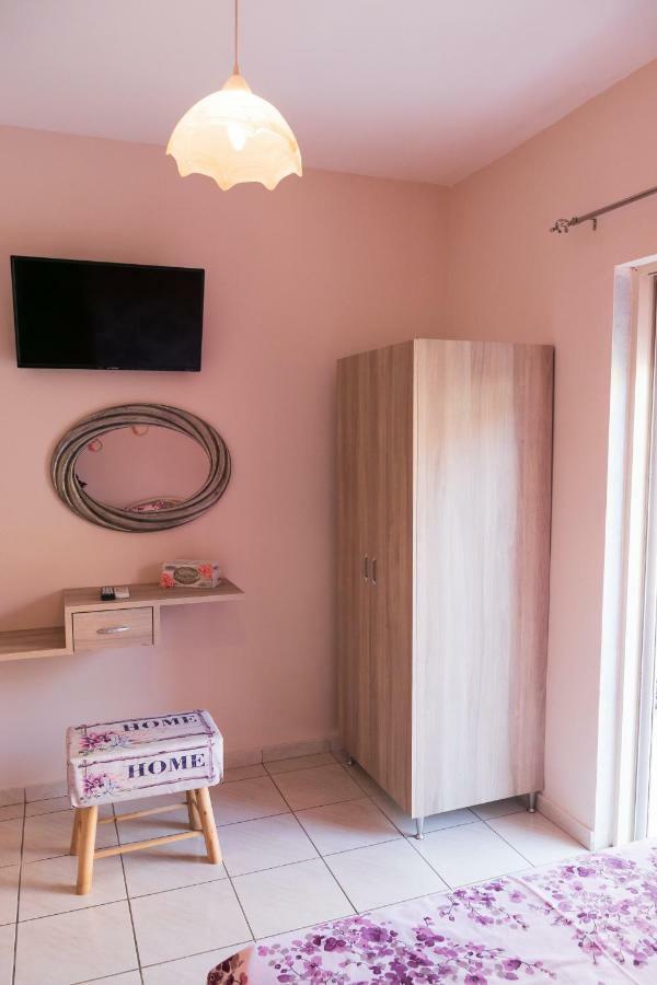 Villa Irini Olympiakí Aktí Extérieur photo